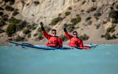 Hacer Kayak en el Lago contemplando el Perito Moreno es posible